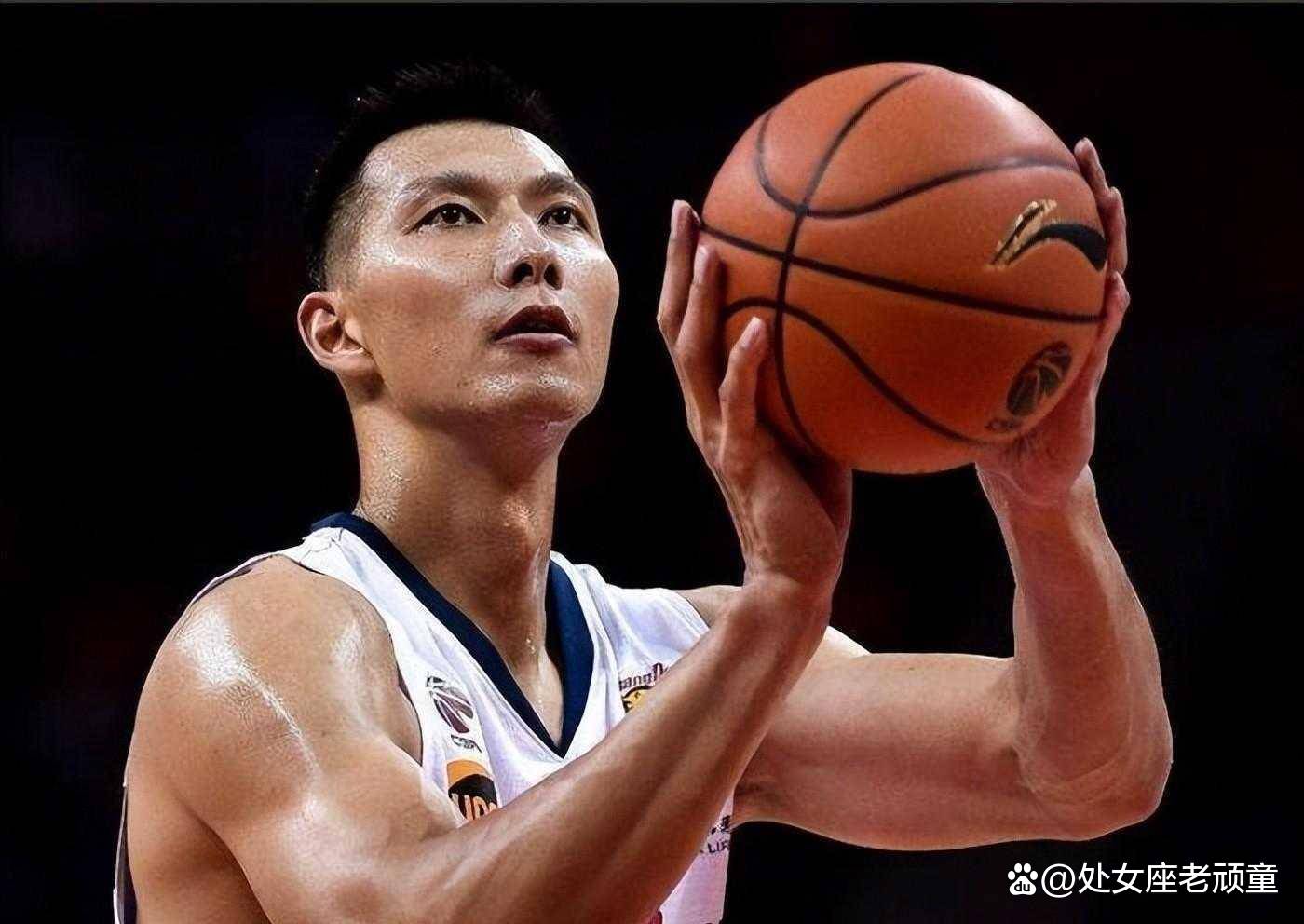 湖人险胜魔术，易建联统治全场