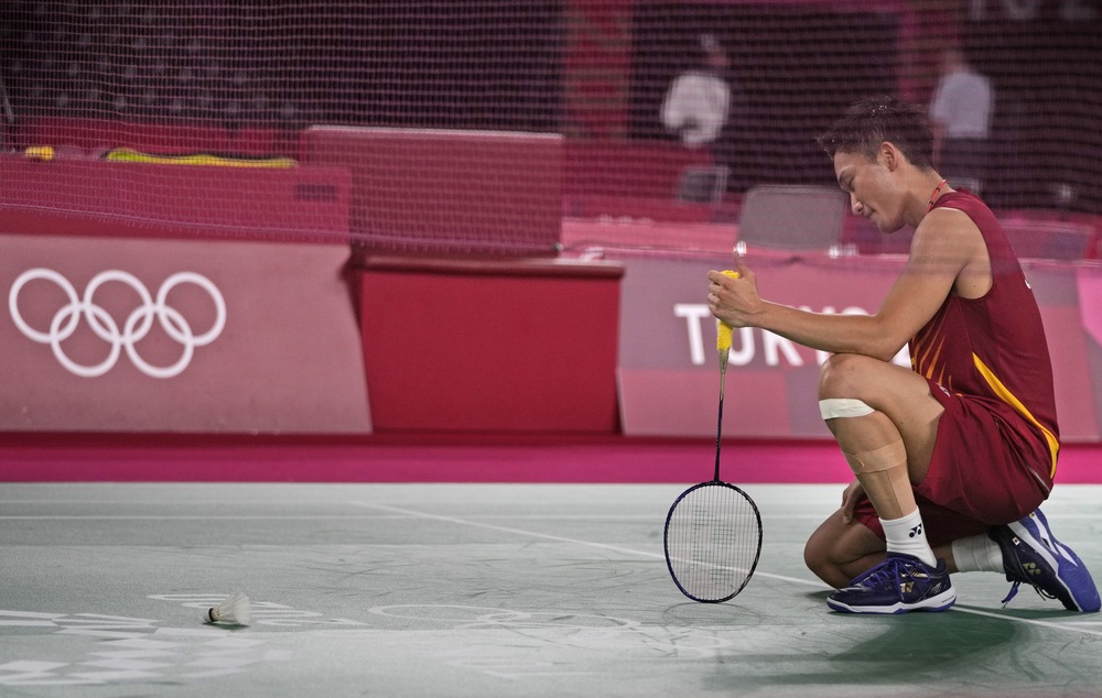 法国队险胜中国队，桃田贤斗点燃赛场