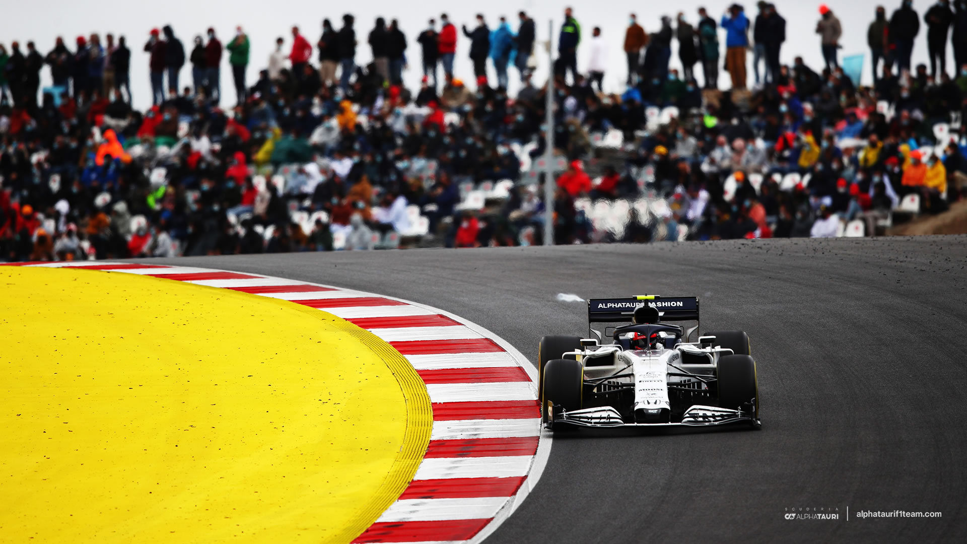 红牛二队完胜红牛车队，拉塞尔惊艳四座