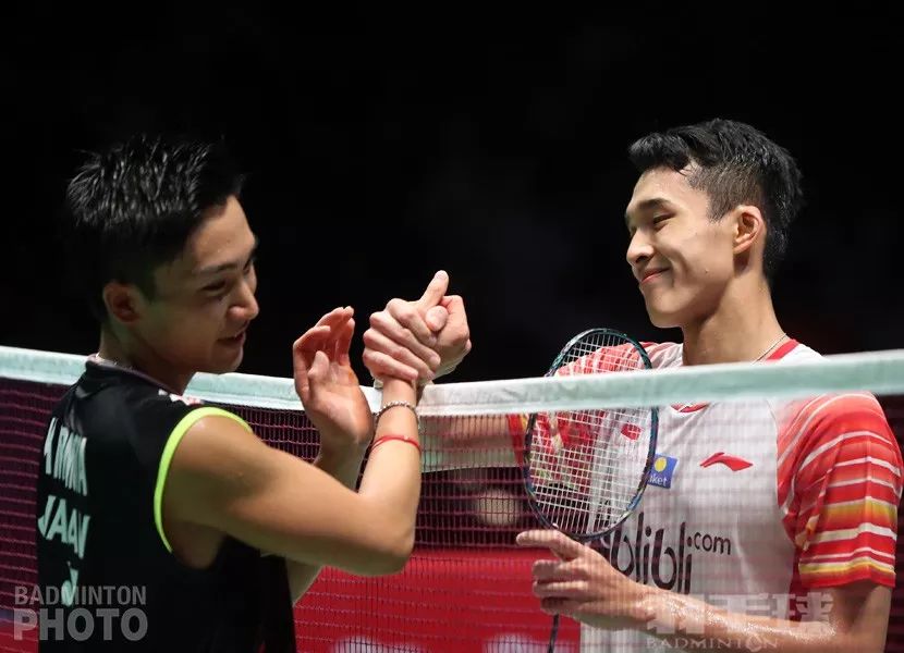 泰国队完胜日本队，黄鸭组合带队取胜