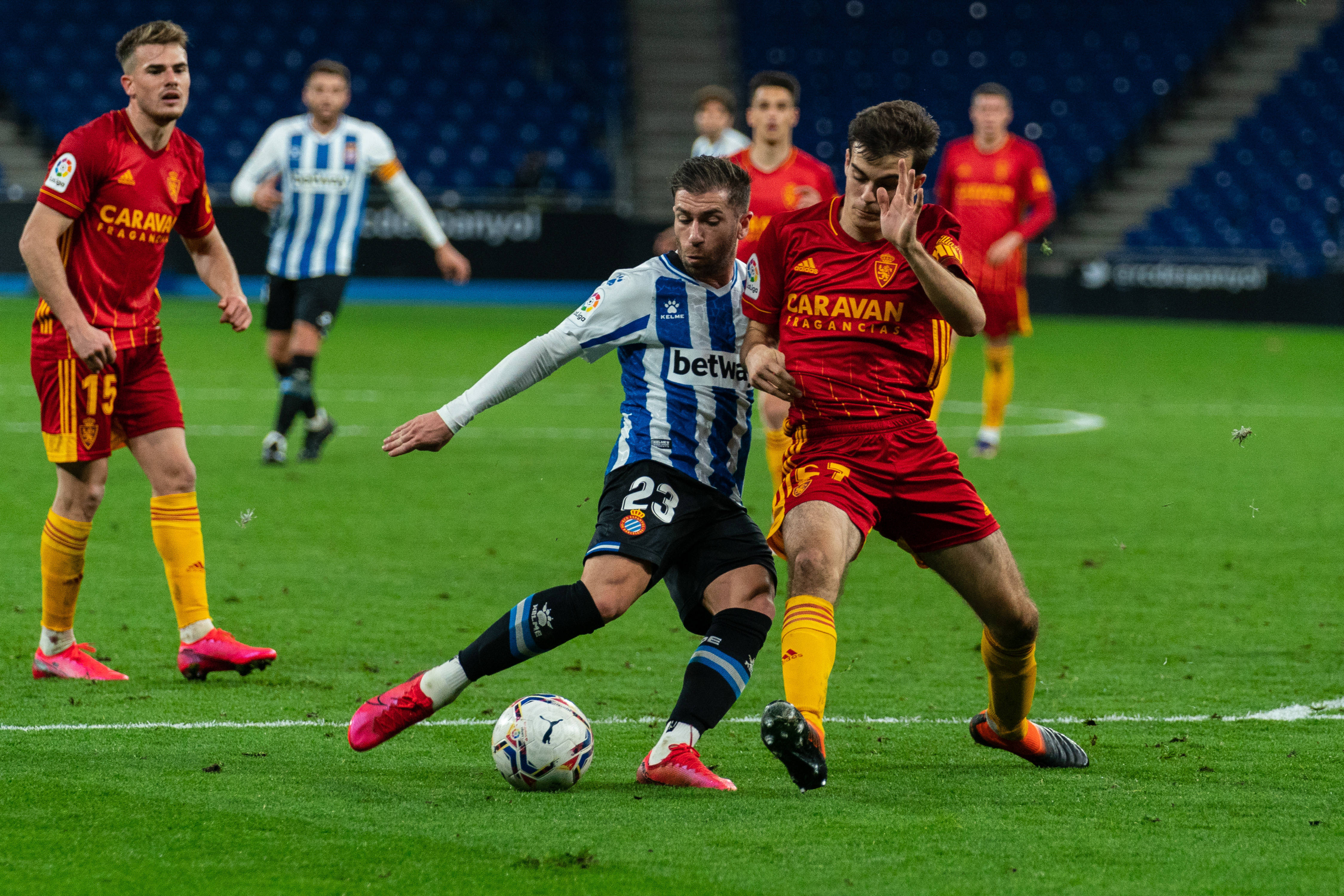 拜仁逆转西班牙，伊布统治全场