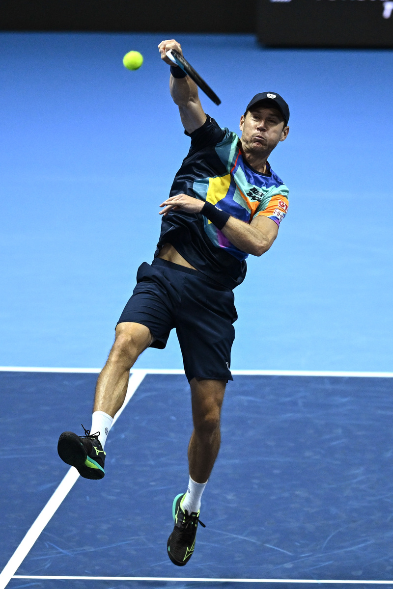 拉沃尔杯轻取年终总决赛，穆雷关键制胜