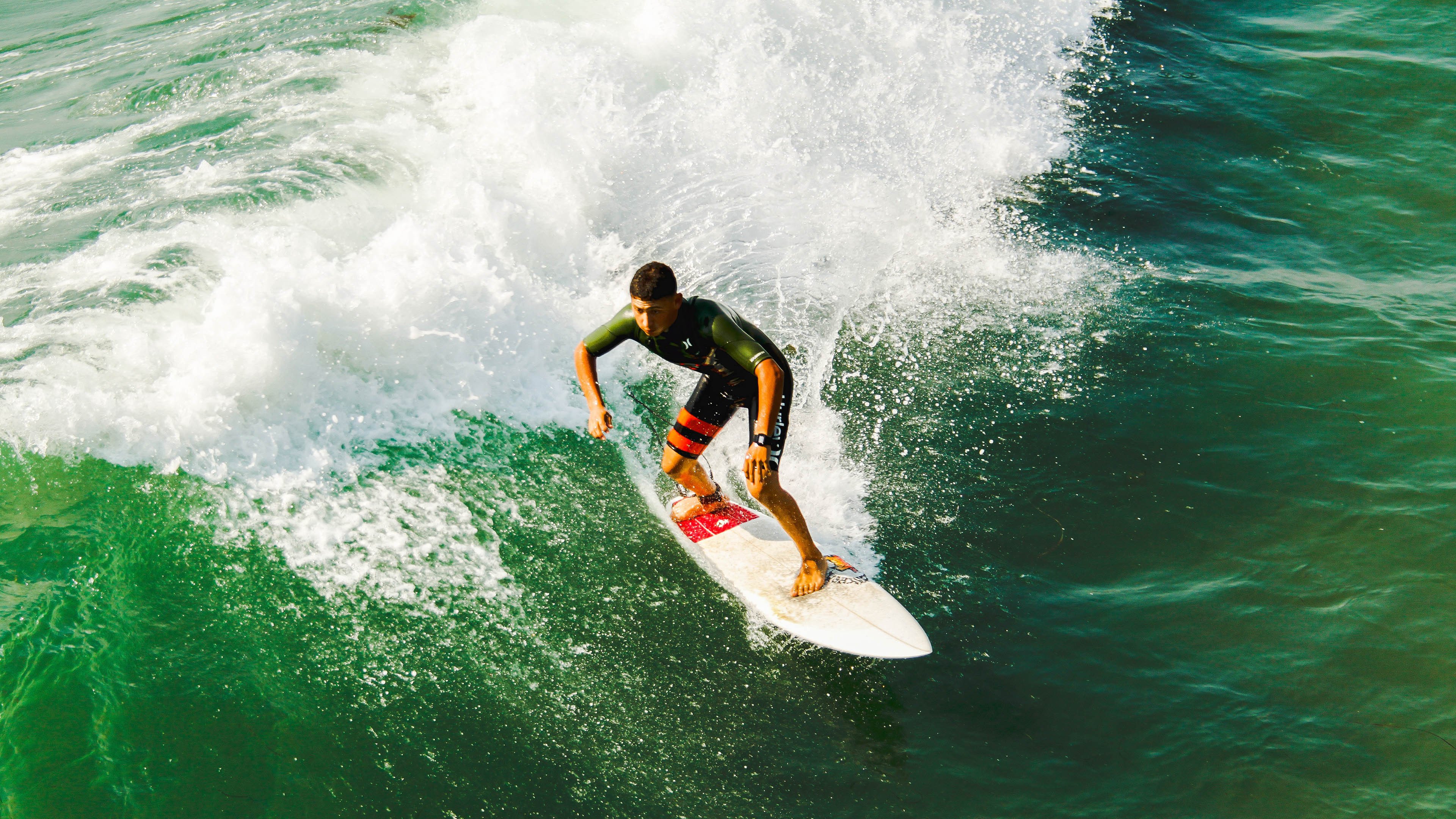 逆转之夜，约基奇如何成为灰熊击败雄鹿的关键先生